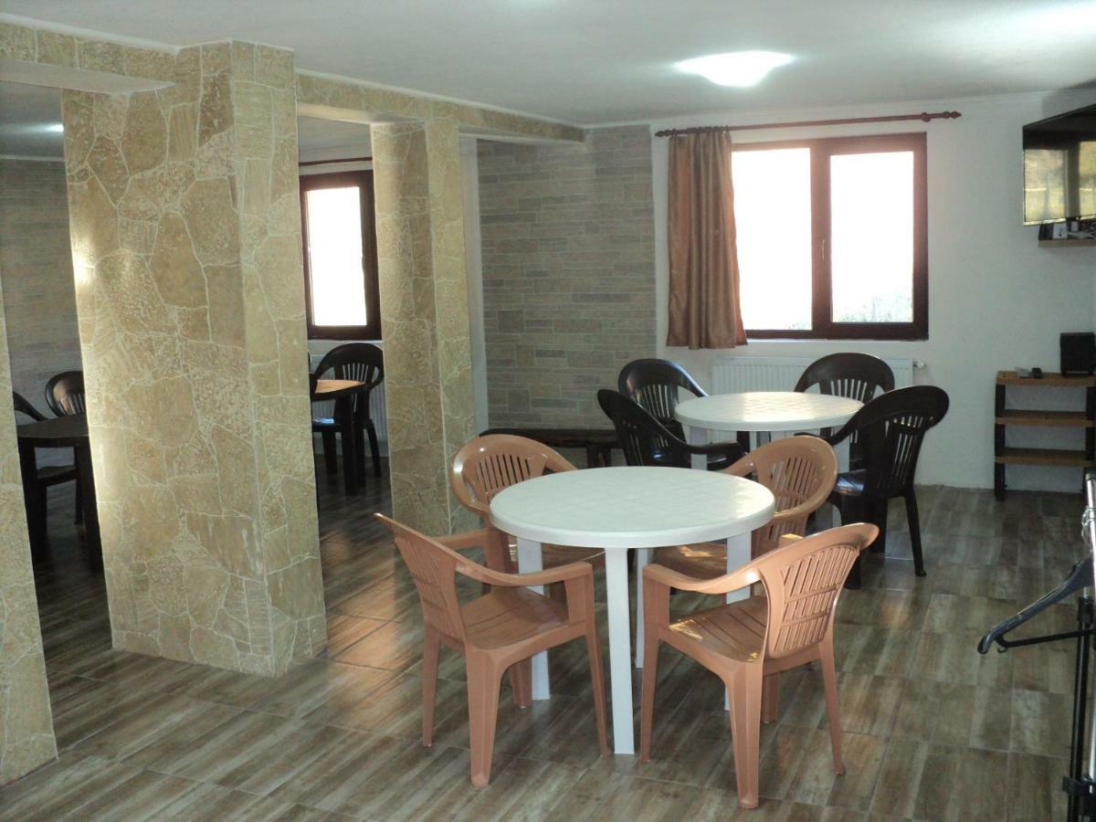 Casa Haiducilor Hotel Predeál Kültér fotó